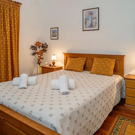 Brisa De - Spacious Family Apartment, 5min Walk To The With Private Parking Apartman Sesimbra